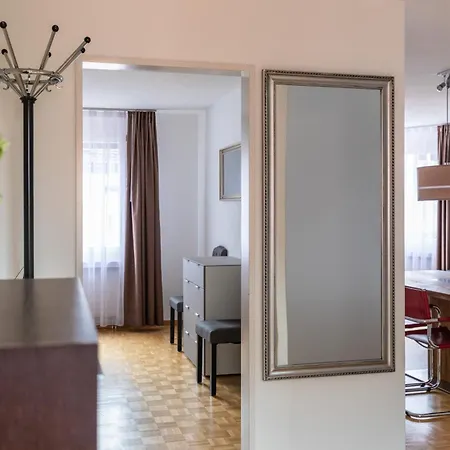 Executive 2br Flat Center - Mainau 11 Appartement Zurich